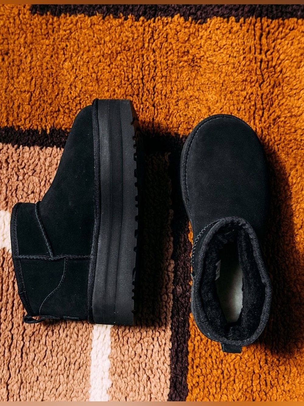 Ugg Classic Ultra Mini Platform Black New In Box Size 7 - Picture 6 of 10